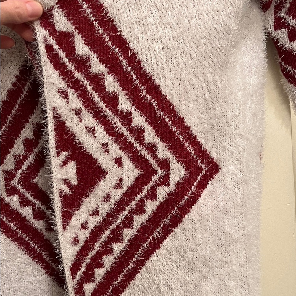 Pinklicious Cozy Red and white Women’s Sweater NWT size small - Picture 9 of 10